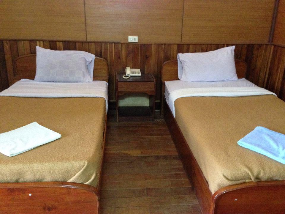 Champasak Palace Hotel Паксе Экстерьер фото
