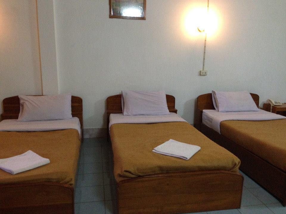 Champasak Palace Hotel Паксе Экстерьер фото